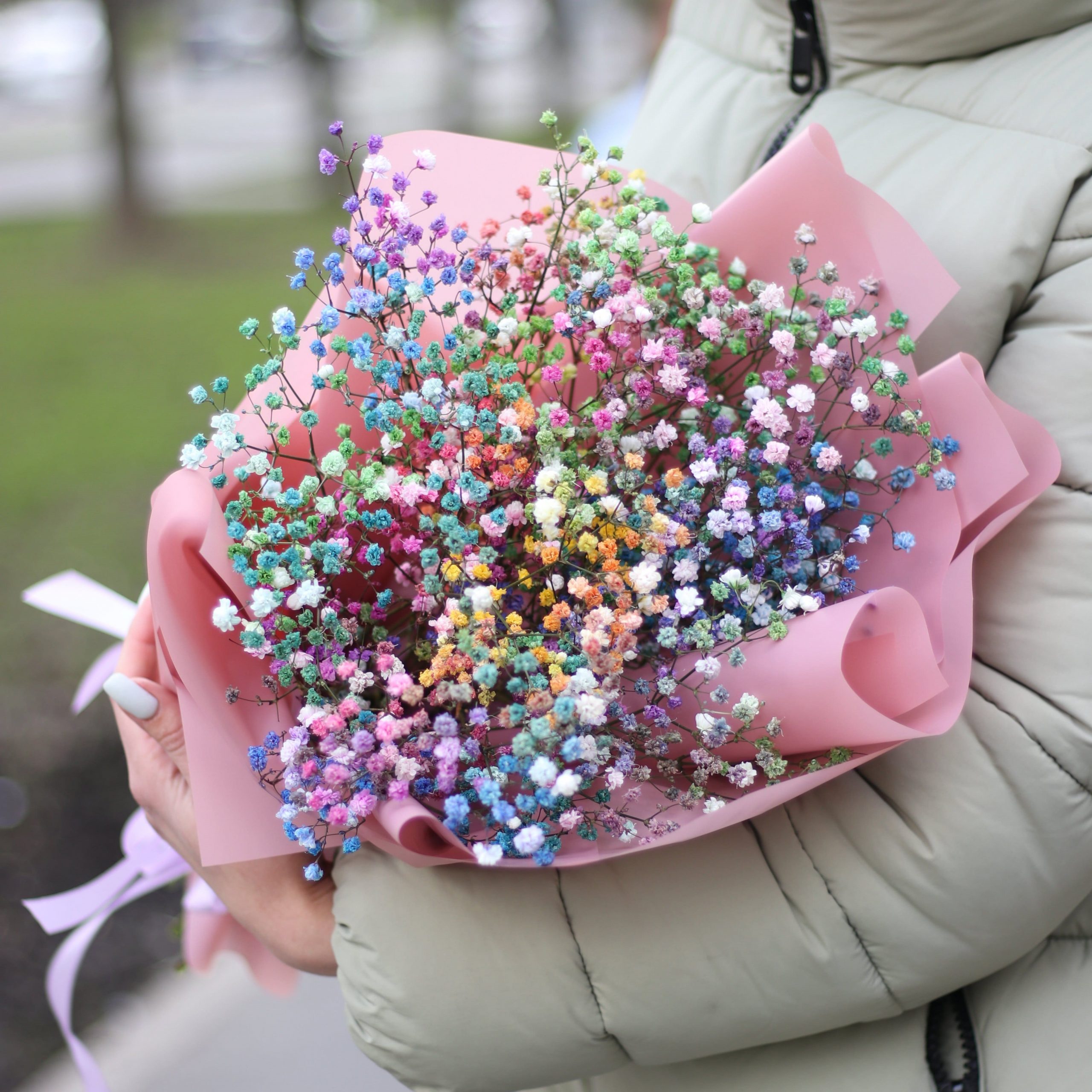 Букет из радужной гипсофилы mini